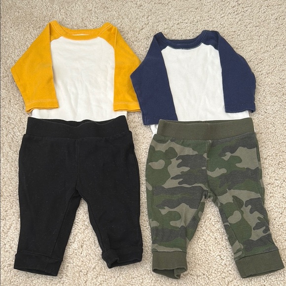 Baby Boys Clothing Bundle with Hoodie, Onesies, and Pants - Size 3-6 months - Picture 3 of 16